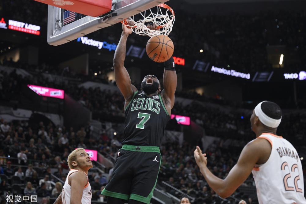 星选手到现 星选手到现