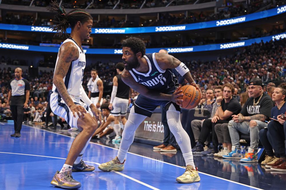 足坛一夜动 足坛一夜动